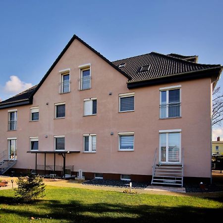 Gaeste- Und Ferienwohnung In Der Sportstadt Riesa Ngoại thất bức ảnh